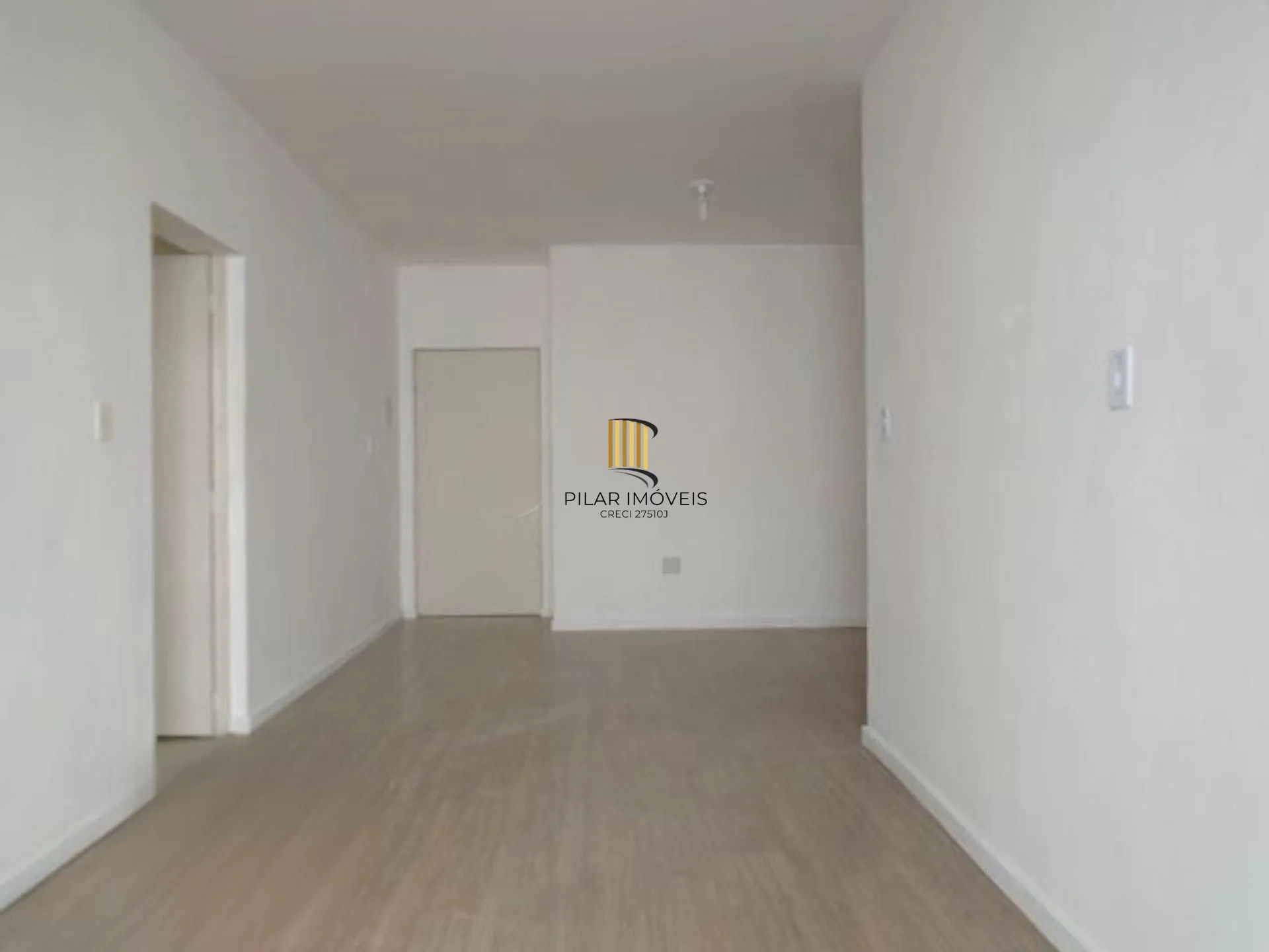 Apartamento de 2 dormitorios à venda em Glória, Porto Alegre.