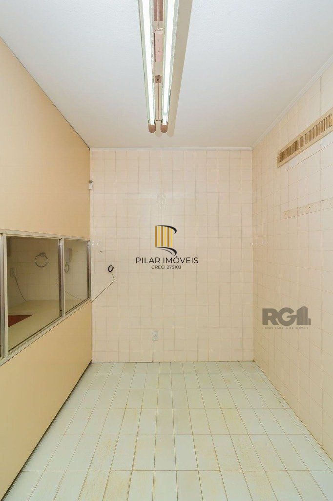 Apartamento de 3 dormitórios, bairro Bom Fim