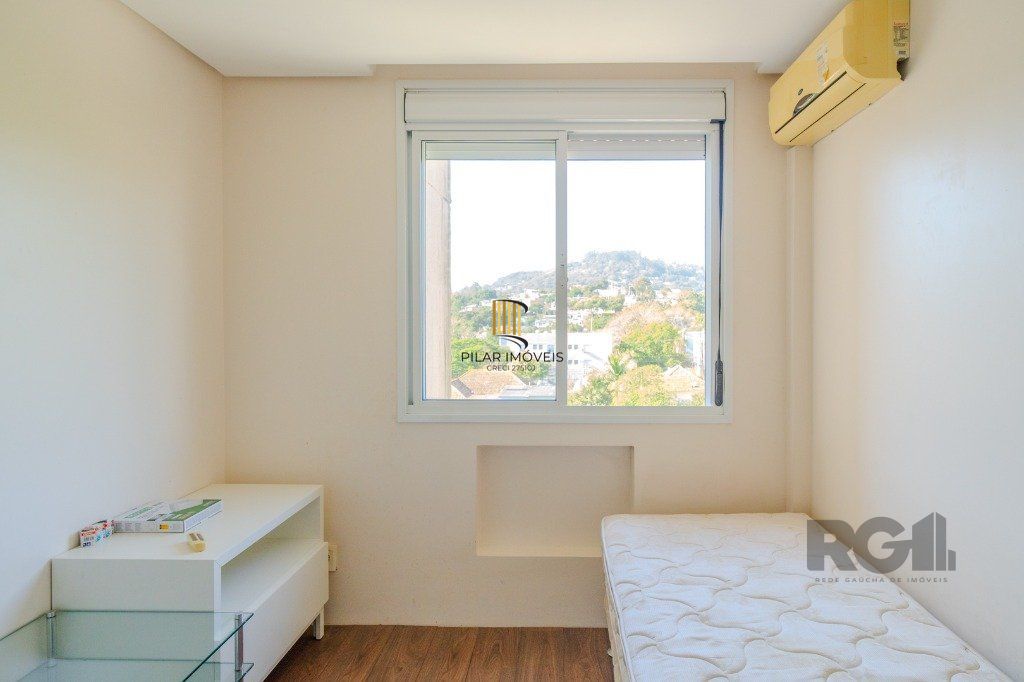 Apartamento de 2 dormitórios com 1 vaga no bairro Teresópolis