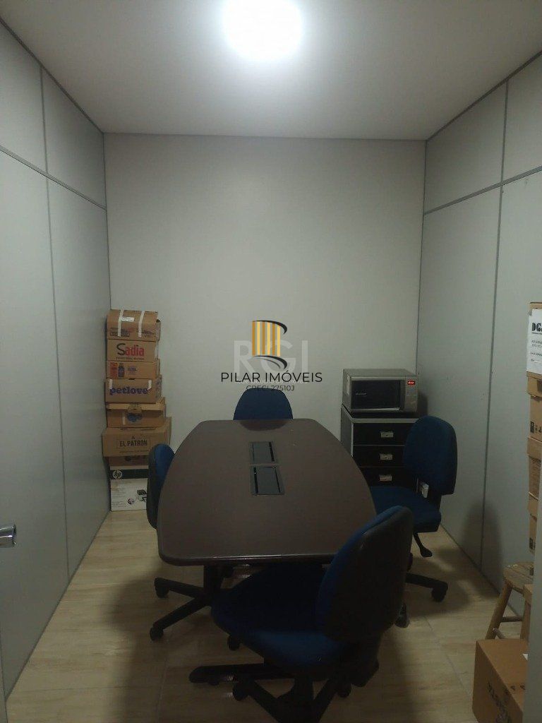 Conjunto/Sala para Venda - 79.96m², 0 dormitórios, Teresópolis