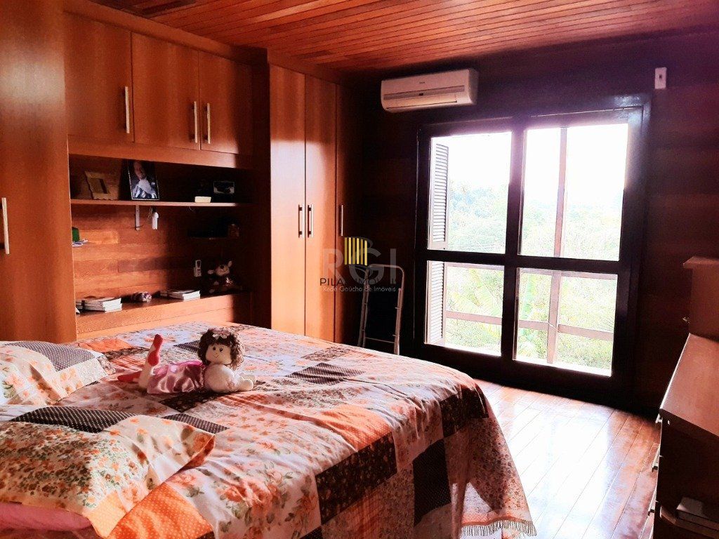 Casa para Venda - 120m², 3 dormitórios, 4 vagas - Krahe