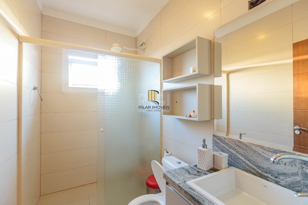 Casa de 498m², bairro Teresópolis