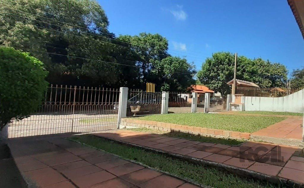 Casa 160m² - 3 dormitórios, 3 vagas no bairro Ipanema