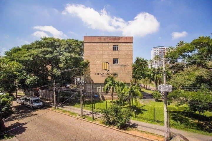 Apartamento com 106 m² na Laurindo, Bairro Santana em Porto Alegre-RS