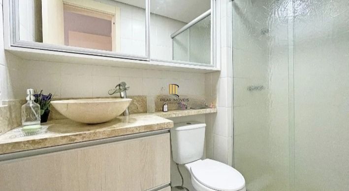 Apartamento com 3 quartos e 80m² à venda em Jardim Carvalho, Porto Alegre