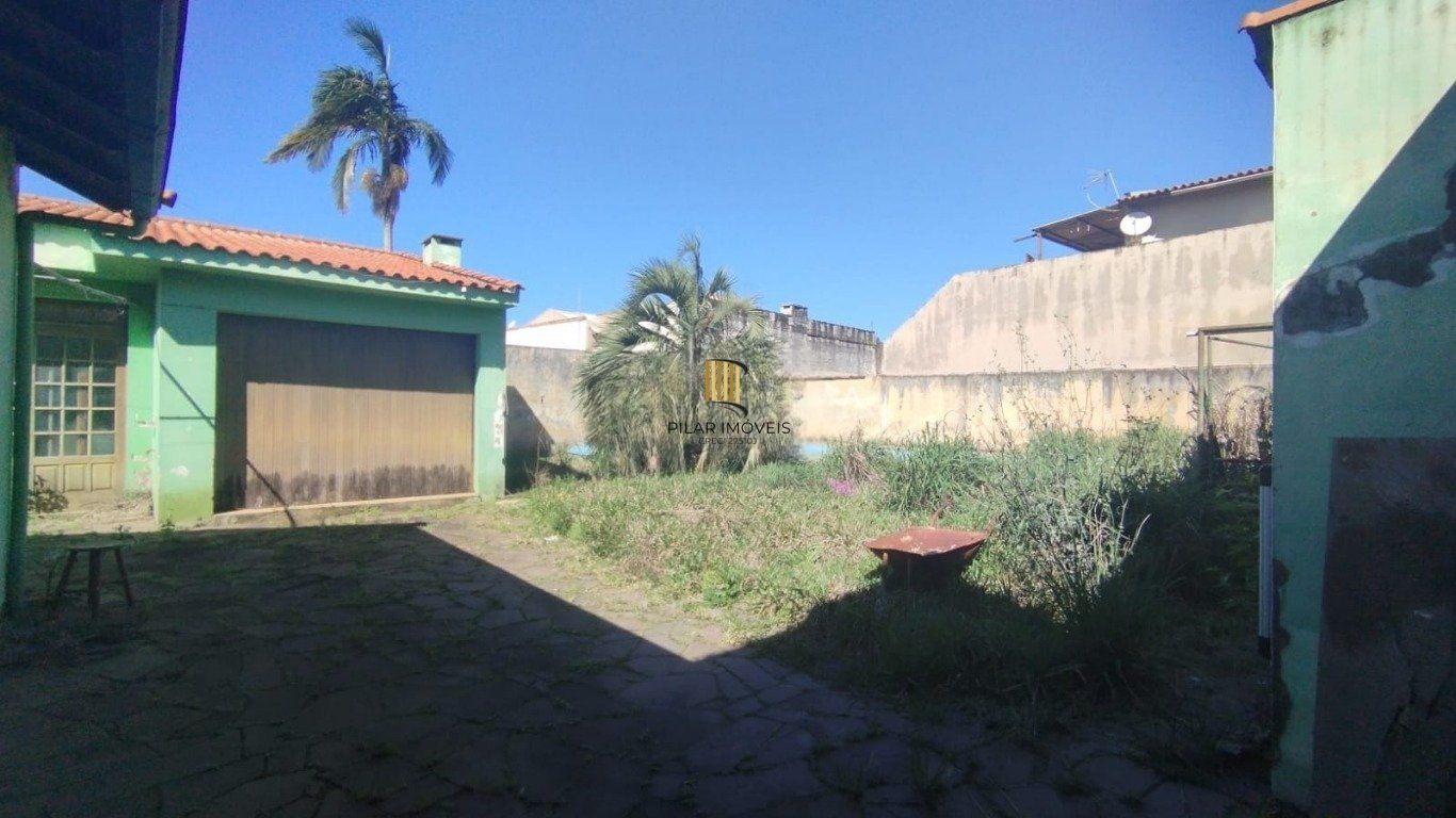 Casa com 4 quartos e 257m² à venda em Guarujá, Porto Alegre.