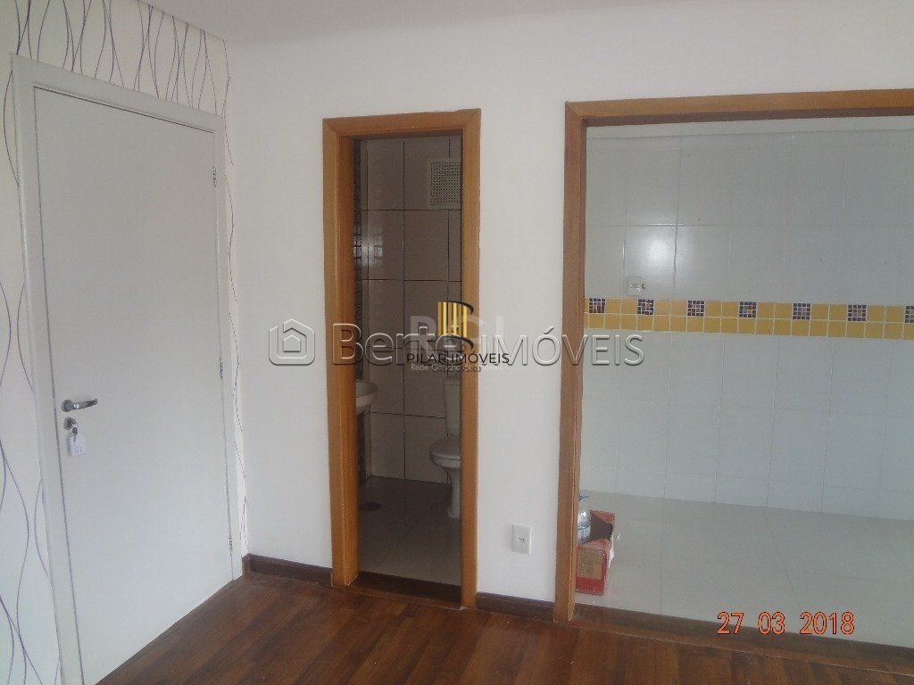 Cobertura 2 dormitórios no bairro Teresópolis