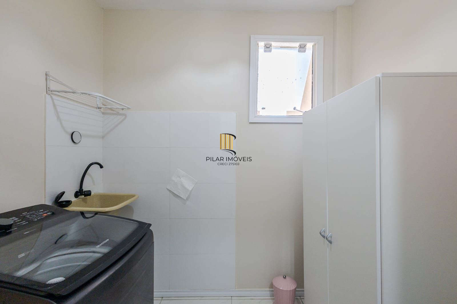 Apartamento de 80 m²semi mobiliado, 3 dormitórios e 1 suíte no Centro Histórico