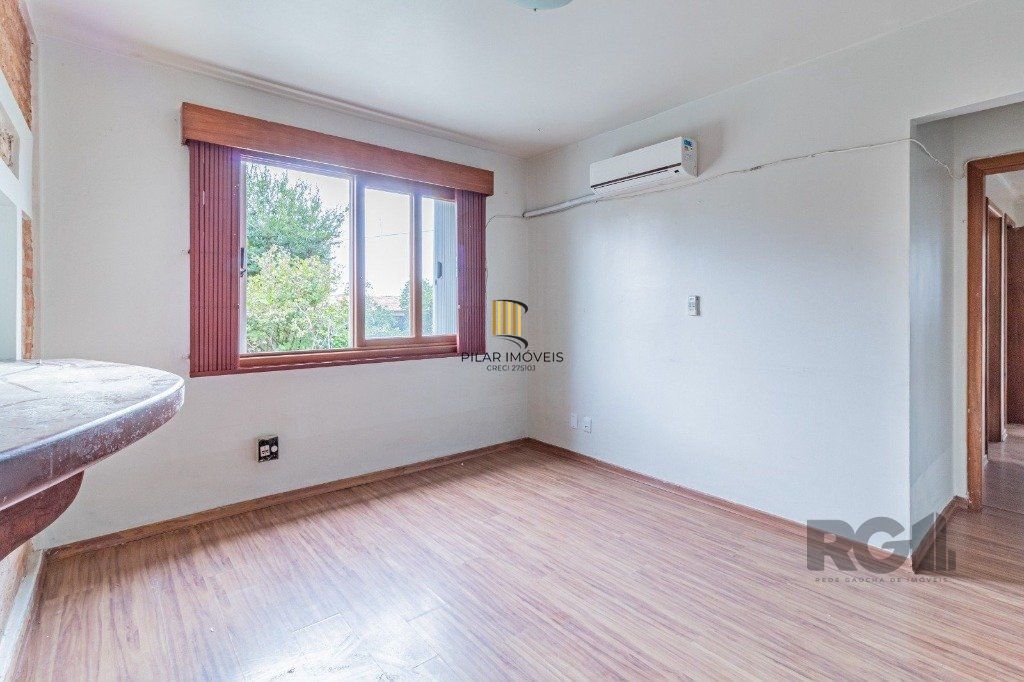 Apartamento de 2 dormitórios no bairro Glória