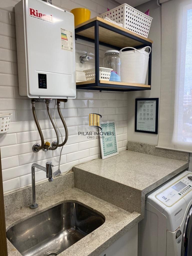 Excelente apartamento mobiliado de 2 dormitórios e 1 vaga de garagem