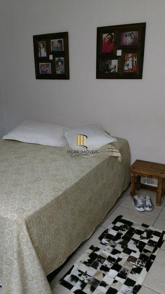 Casa de 3 dormitórios no bairro  Sarandi