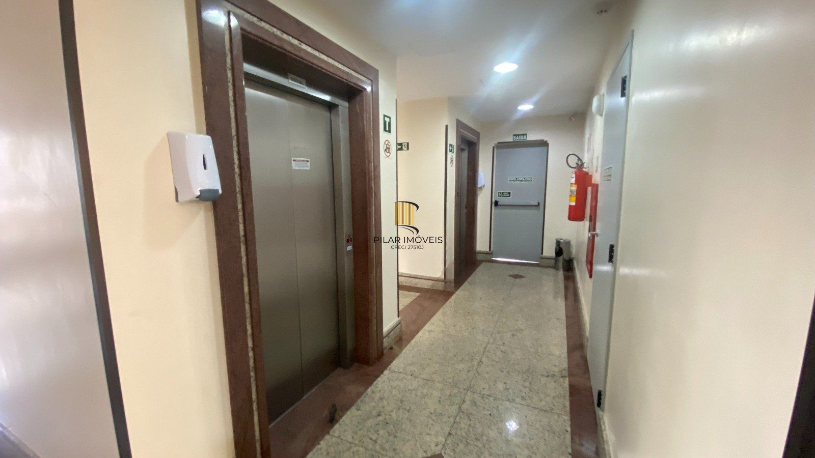 Apartamento com 3 quartos, 2 vagas e 100.7m² - Rua Botafogo - Menino Deus, Porto Alegre