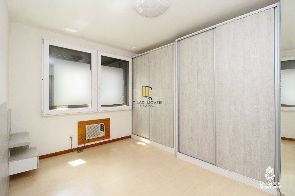 Apartamento para Venda - 100.55m², 3 dormitórios, sendo 1 suites, 2 vagas - Moinhos de Vento