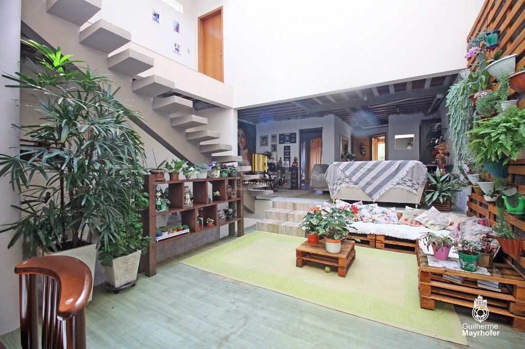 Casa para Venda - 354.24m², 3 dormitórios, sendo 1 suites, 3 vagas - Bom Jesus