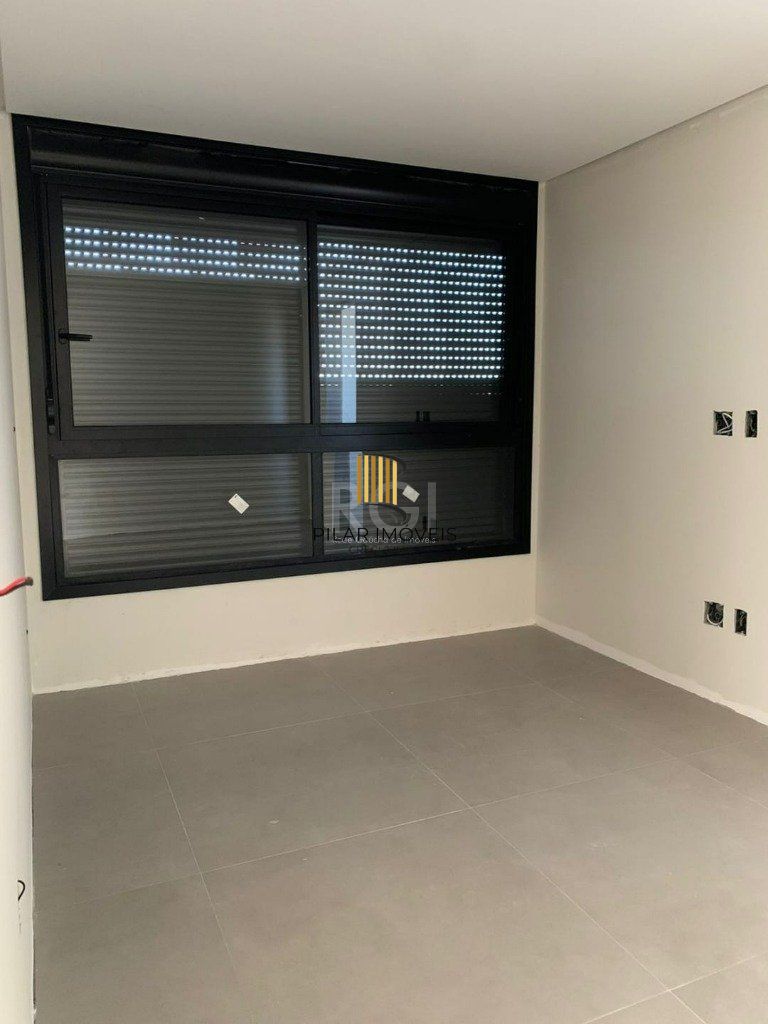 Apartamento 2 dormitórios no bairro Praia da Cal