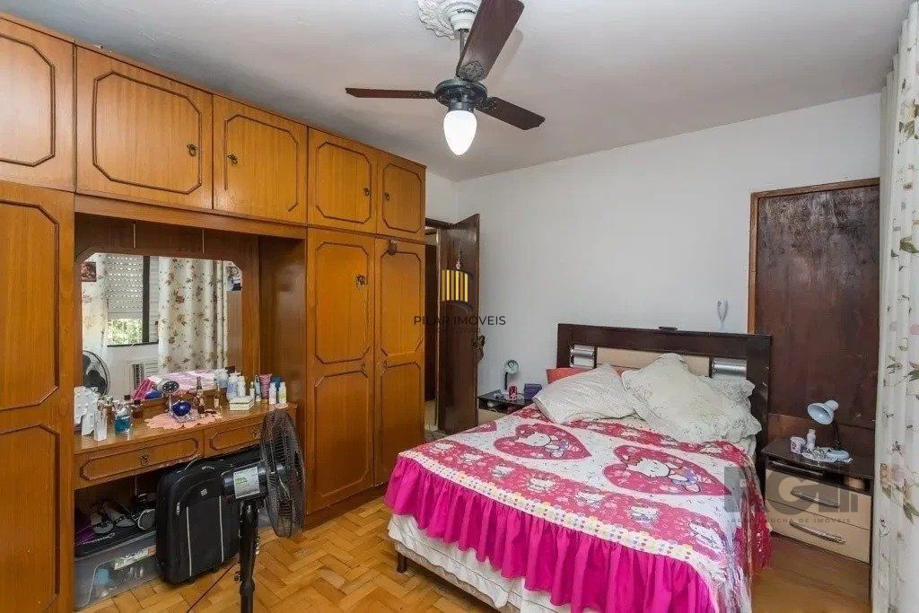 Casa de 3 dormitórios no bairro Jardim Carvalho