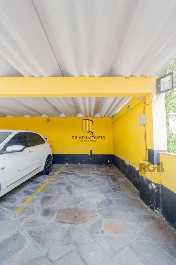 Excelente apartamento de 98m² com 3 dormitórios no bairro Menino Deus.