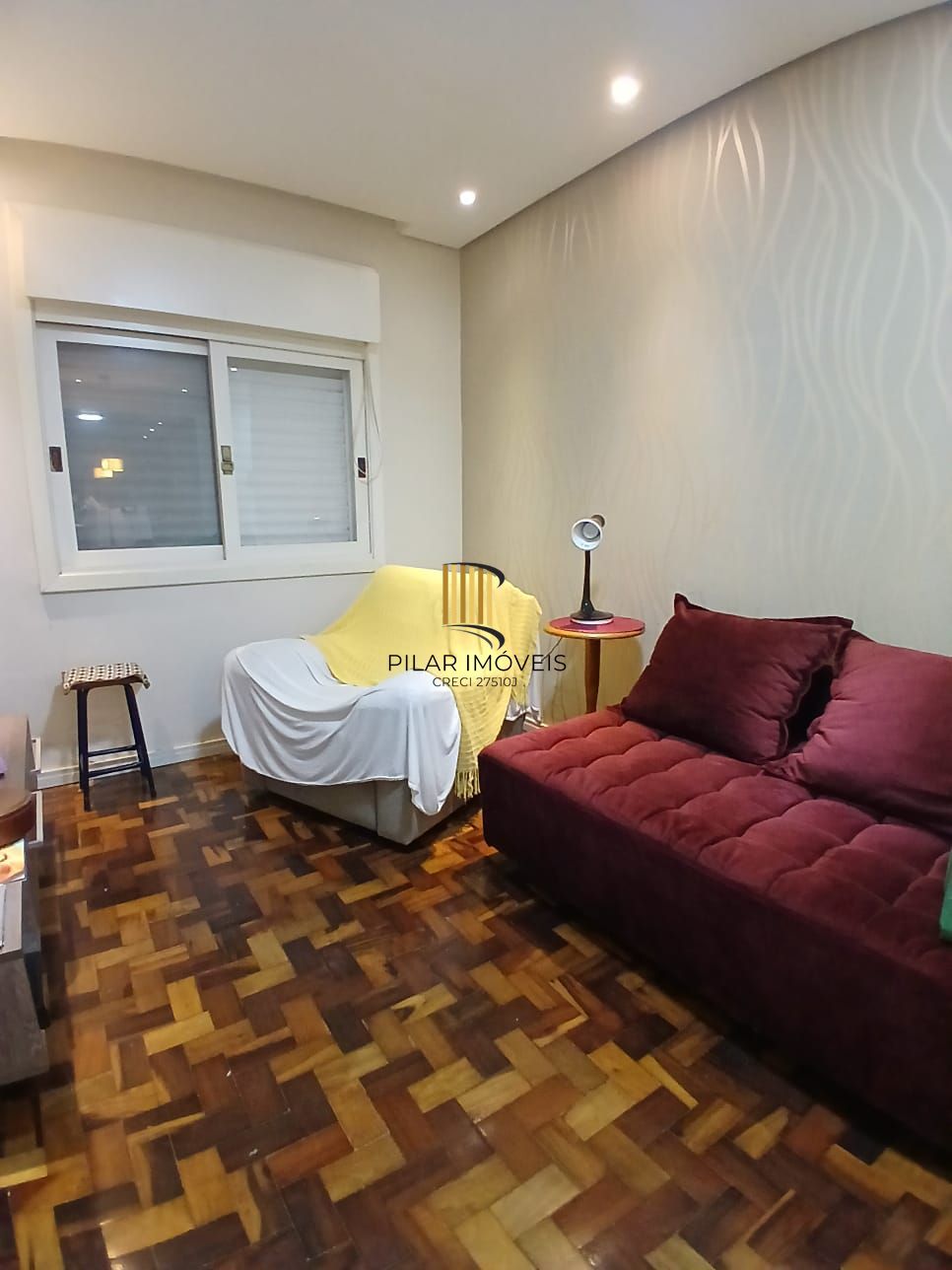 Apartamento de 01 dormitorio no bairro Passo da Areia - Porto alegre