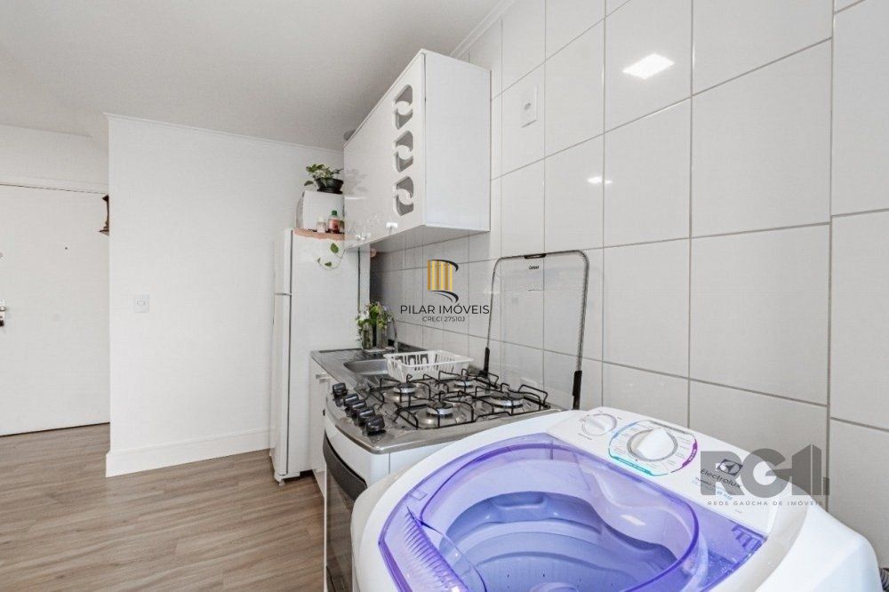 Apartamento 50m² - 2 dormitórios e 1 vaga no bairro Partenon