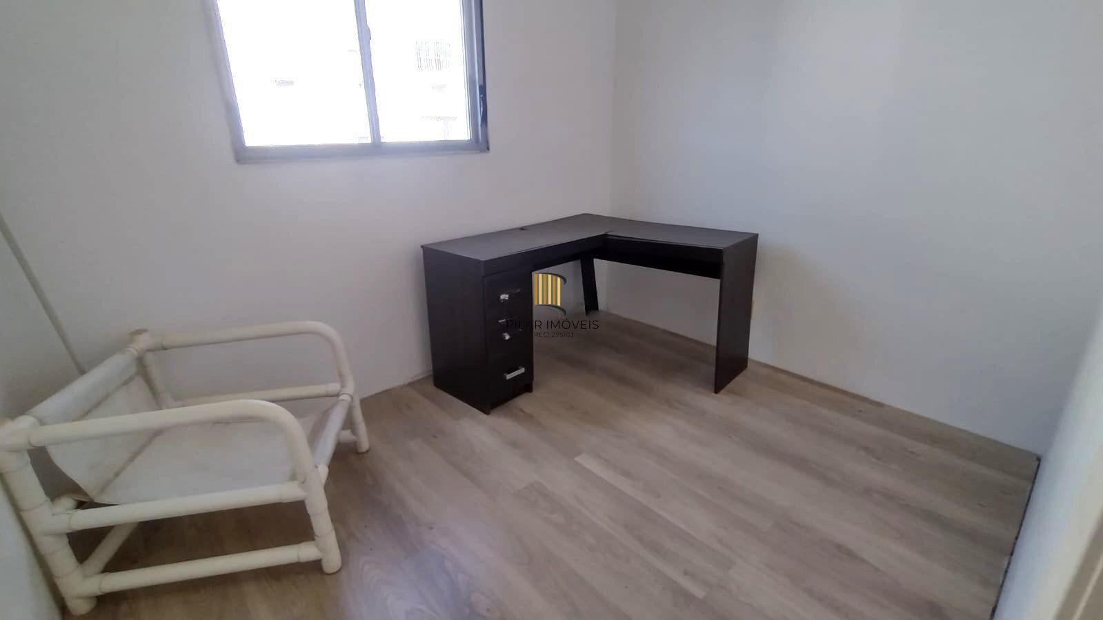 Apartamento de 2 dormitórios á venda no Bairro Jardim Itu, Porto Alegre.
