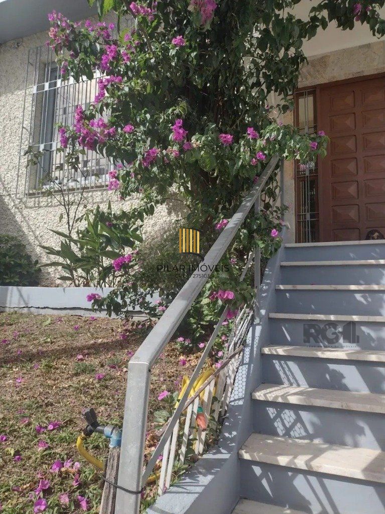 Casa de 2 dormitórios, bairro Vila Ipiranga - Pilar Imóveis