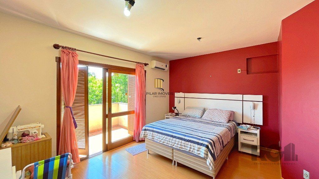 Casa 3 dormitórios no bairro Teresópolis