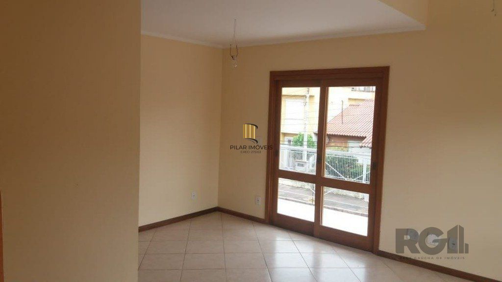 Casa 3 dormitórios no bairro Nonoai