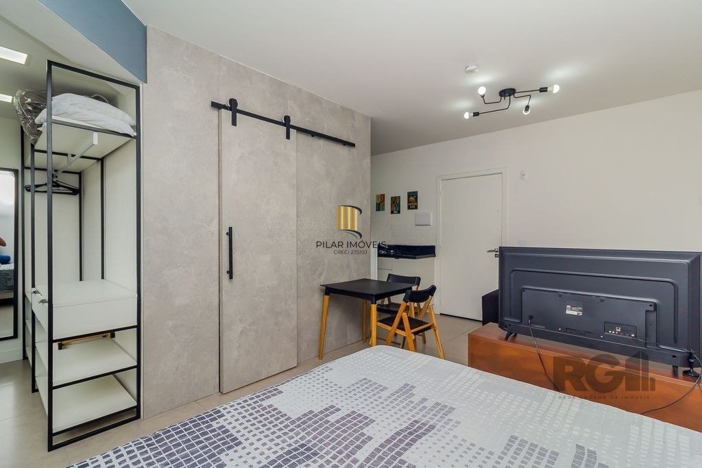 Excelente apartamento JK de 29m² na frente da Redenção.