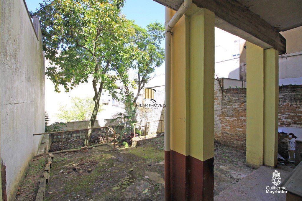 Casa para Venda - 258m², 3 dormitórios, sendo 1 suites, 3 vagas - Rio Branco