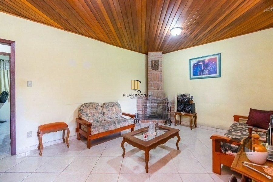 Casa para Venda - 69m², 2 dormitórios, 5 vagas - Vila Nova