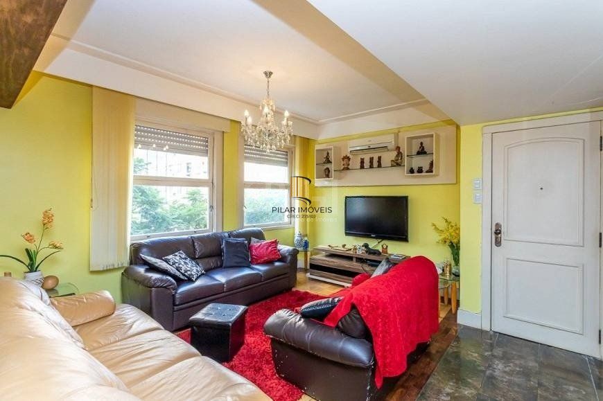 Apartamento 148m² - semi mobiliado, 2 dormitórios, 1 suíte e 1 vaga de garagem no bairro Bom Fim