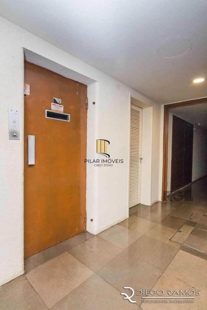 Apartamento 2 dorms à venda Avenida Guaíba, Vila Assunção - Porto Alegre