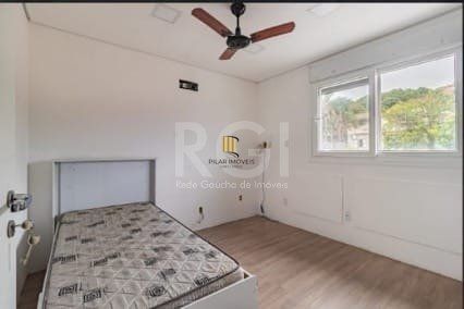 Casa para Venda - 377m², 4 dormitórios, sendo 2 suítes, 3 vagas - Teresópolis