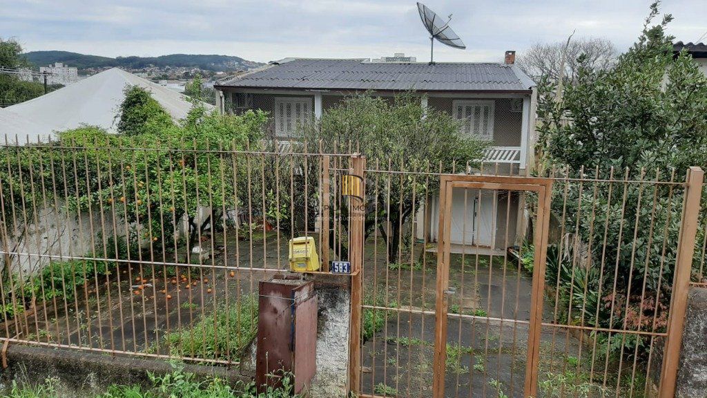 Casa para Venda - 120m², 2 dormitórios, 4 vagas - Cavalhada