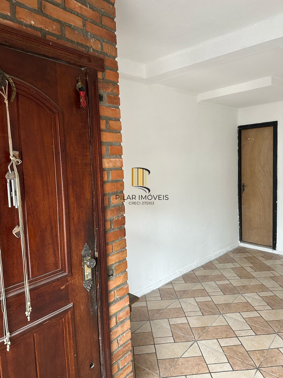 Casa 4 dorms à venda Rua Doutor Ney Cabral, Nonoai - Porto Alegre