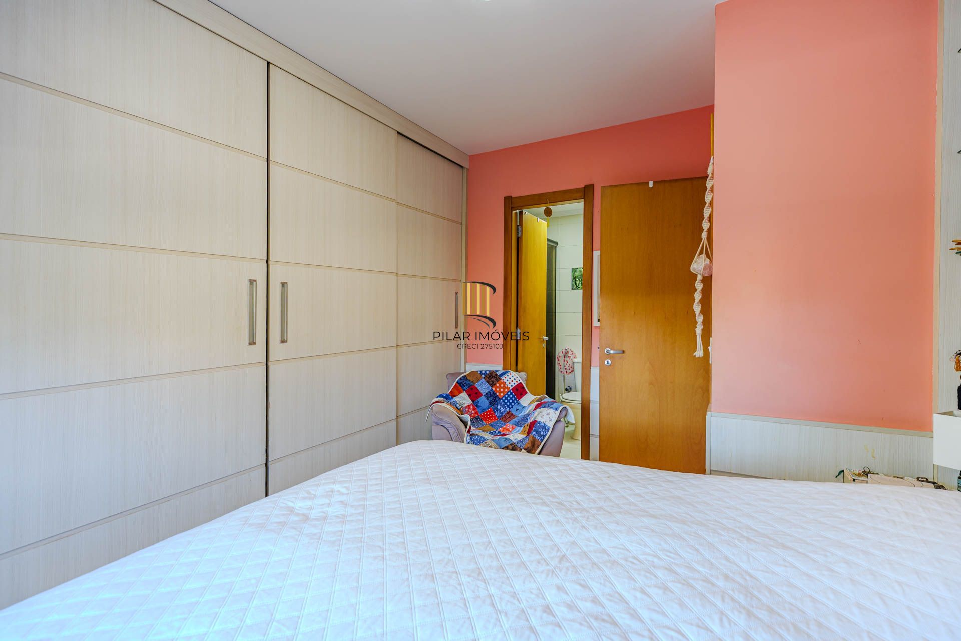 Apartamento para Venda - 93.43m², 3 dormitórios, sendo 1 suites, 1 vagas - Teresópolis