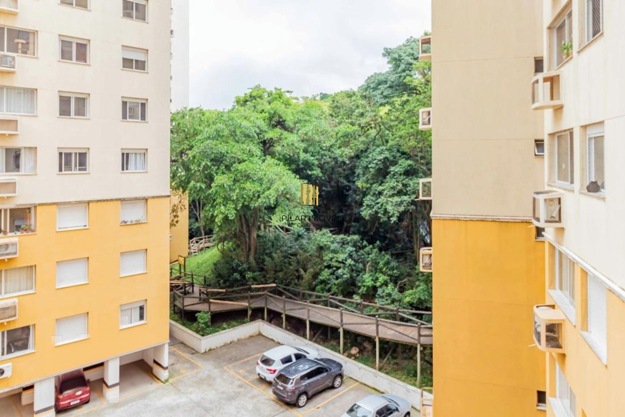 Apartamento de 3 dormitórios à venda no Bairro Santo Antônio - Porto Alegre
