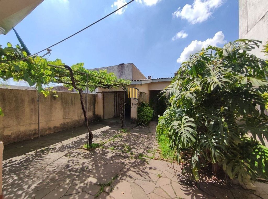 Casa 3 dorms à venda Travessa José Rodrigues Fonseca, Vila Ipiranga - Porto Alegre