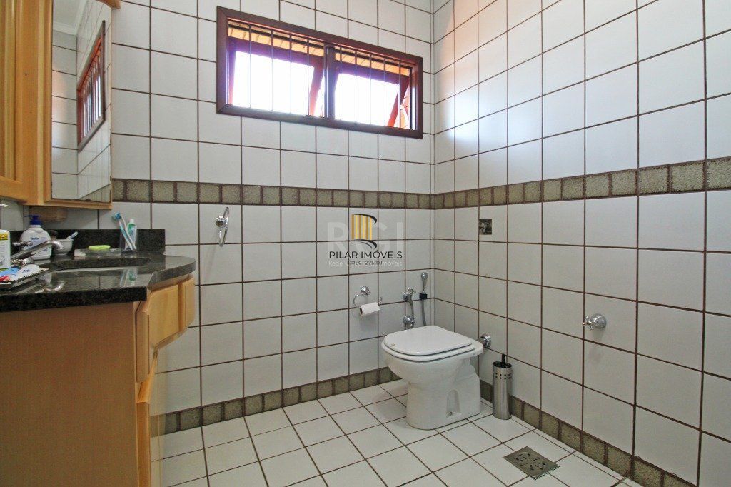 Casa 3 dor. sendo 1 suite, piscina, com vista panorâmica  no Morro Apamecor.