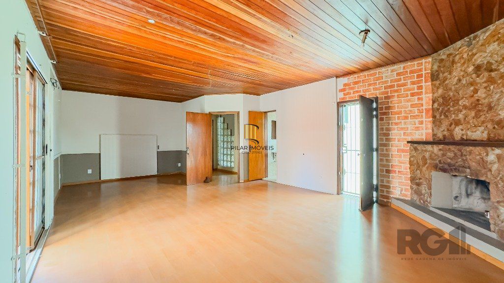 Casa 4 dormitórios no bairro Jardim Itu