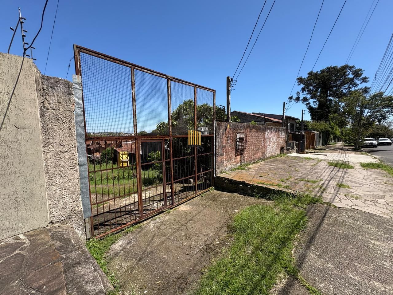 Terreno 1.040 m² no bairro Glória