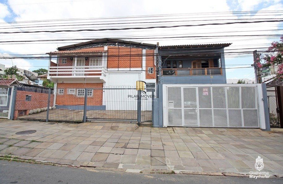 Casa para Venda - 151.36m², 3 dormitórios, sendo 1 suites, 2 vagas - Partenon