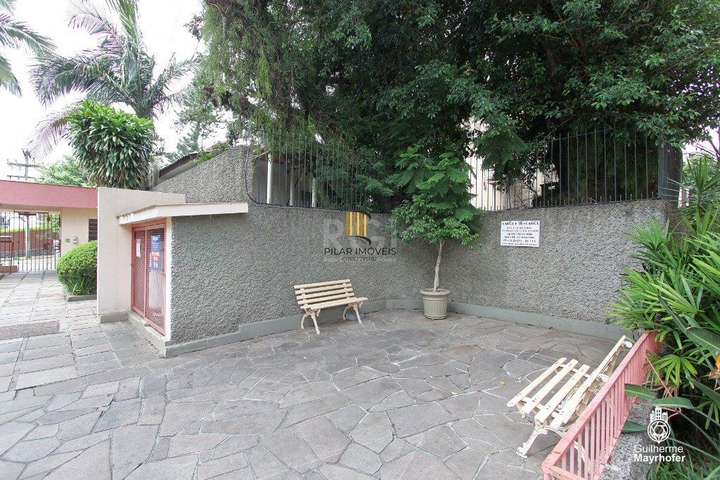 Apartamento para Venda - 61m², 2 dormitórios, 1 vaga - Teresópolis