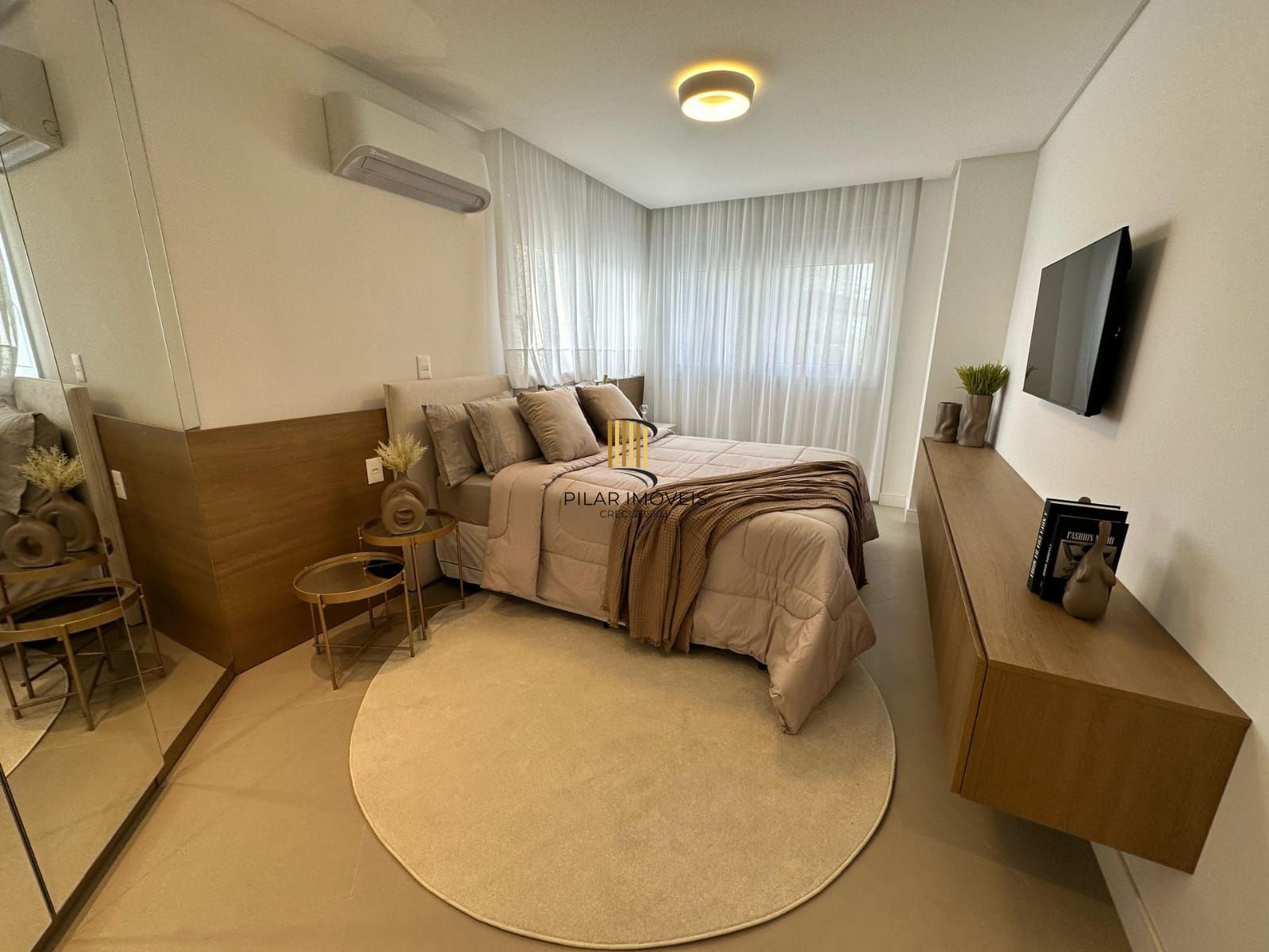 Apartamento 2 dormitórios no bairro Centro