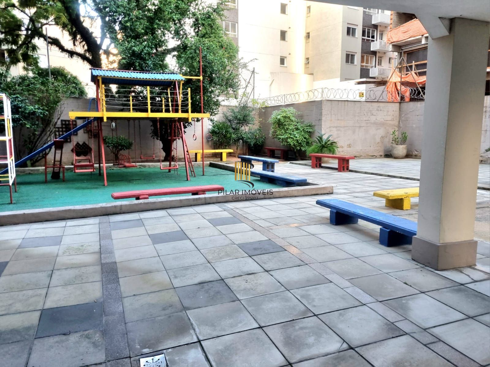 Apartamento 2 dormitórios no bairro Bom Fim