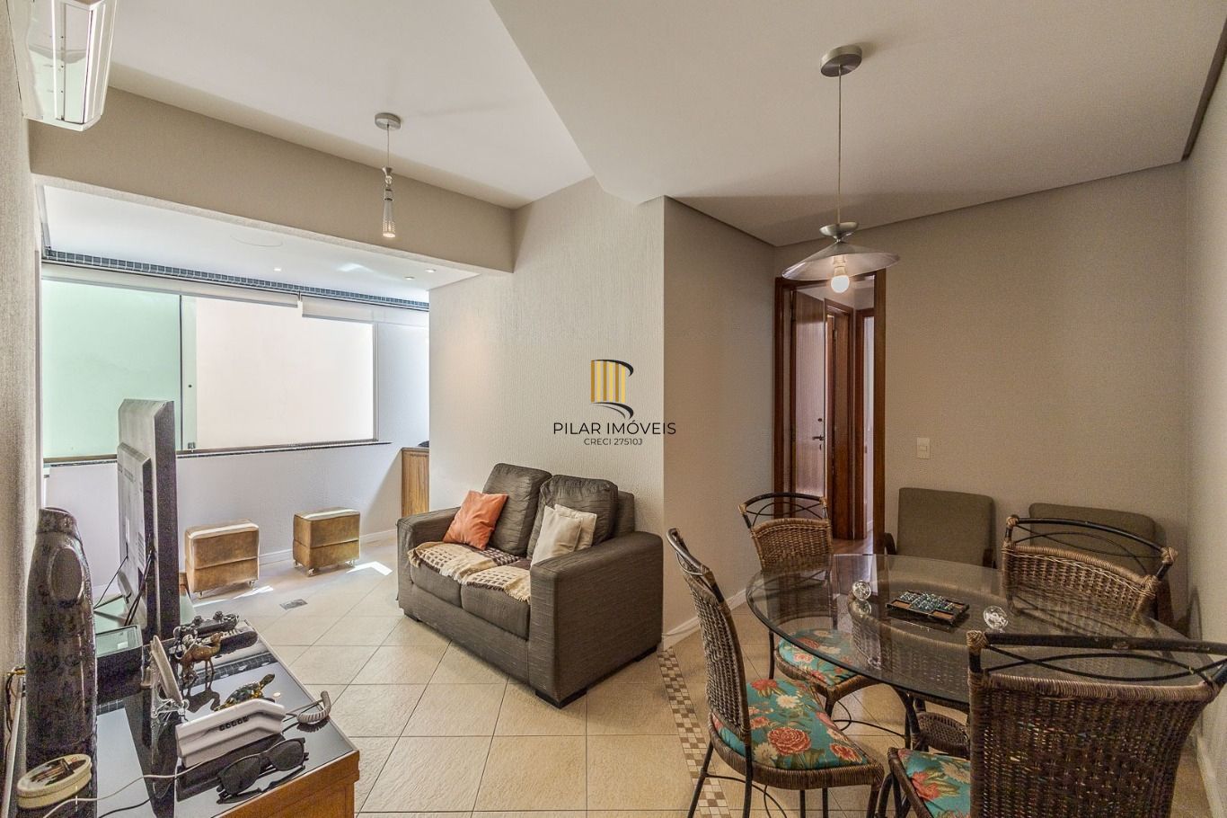 Apartamento 2 dorms à venda Rua Felipe de Oliveira, Petrópolis - Porto Alegre