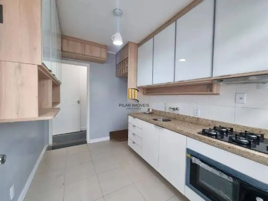 Casa 3 Dormitórios com Piscina à Venda no Guarujá – Zona Sul de Porto Alegre