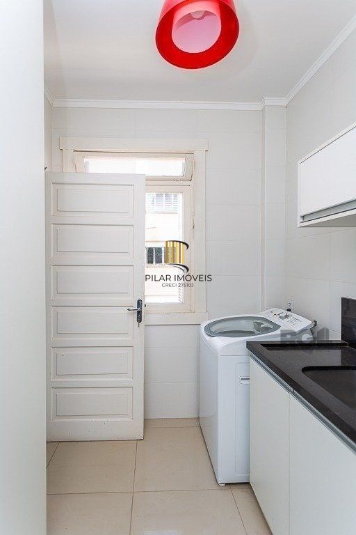 Excelente apartamento de 108m² com 3 dormitórios sendo 1 suíte. 