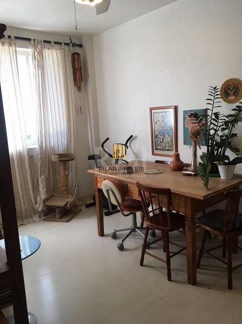 Apartamento de 02 dormitórios com vaga no bairro Boa Vista -Porto Alegre/RS