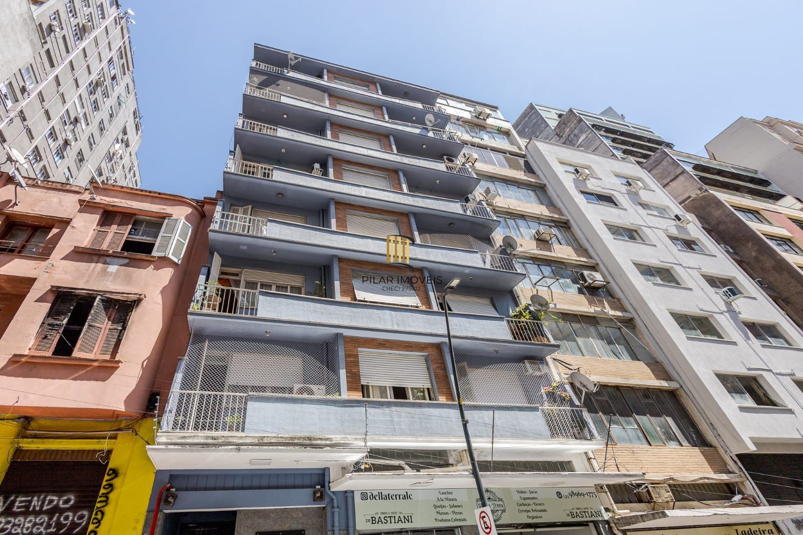 Apartamento de 80 m²semi mobiliado, 3 dormitórios e 1 suíte no Centro Histórico